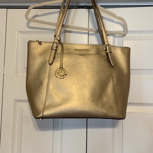 Michael Kors Large Gold Shoulder bag - Picture 11 of 15